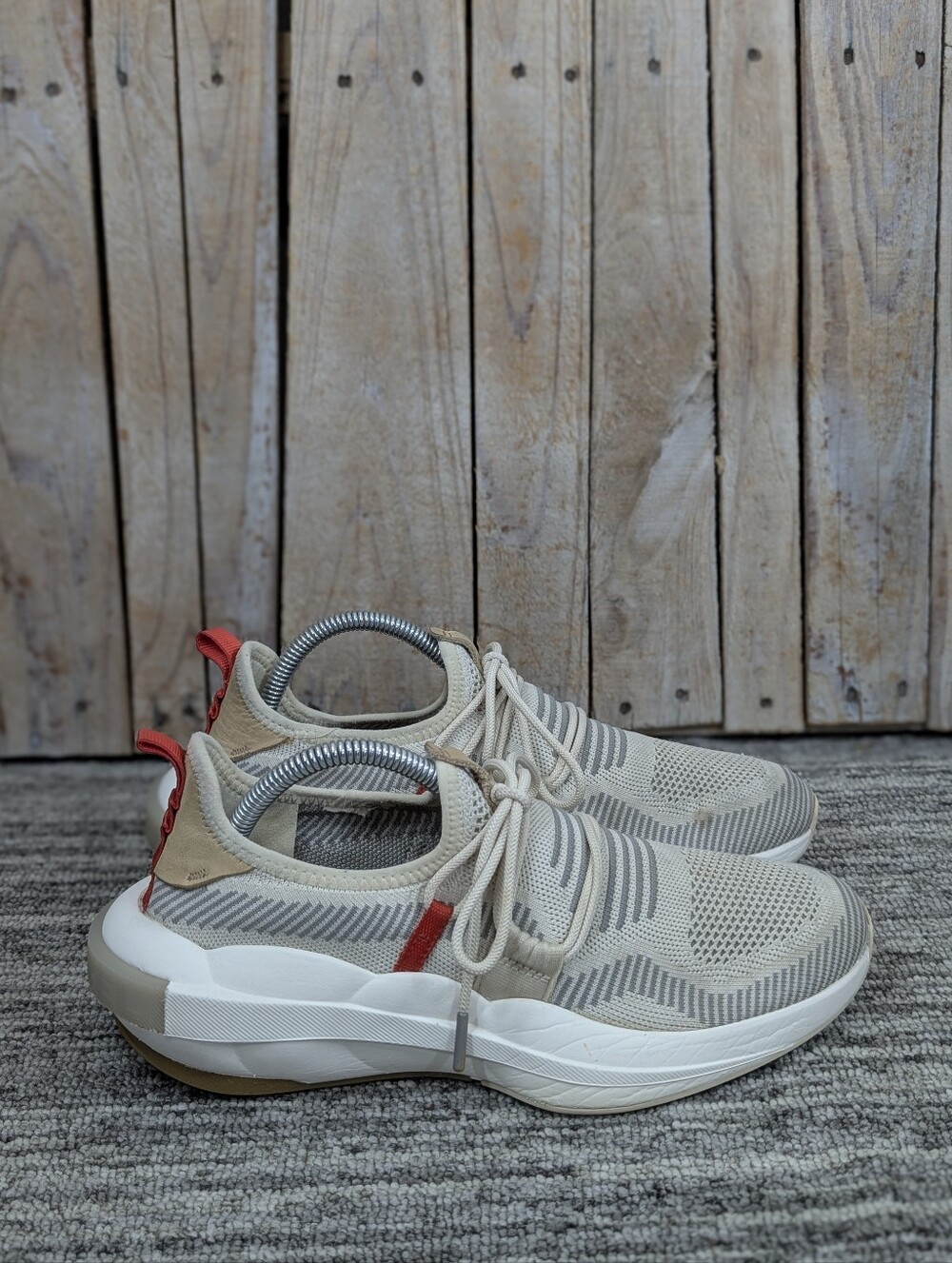 Sorel: Explorer Defy Low Sneaker in the Chalk/Sea Salt - Size 9 Women